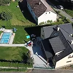 Willa V Brdech S Bazenem, Infra Saunou A Vybavenim Mala Viska