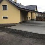 Willa V Brdech S Bazenem, Infra Saunou A Vybavenim Mala Viska