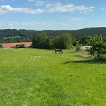 V Brdech S Bazenem, Infra Saunou A Vybavenim *