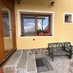 Willa V Brdech S Bazenem, Infra Saunou A Vybavenim Mala Viska