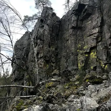 Willa V Brdech S Bazenem, Infra Saunou A Vybavenim *