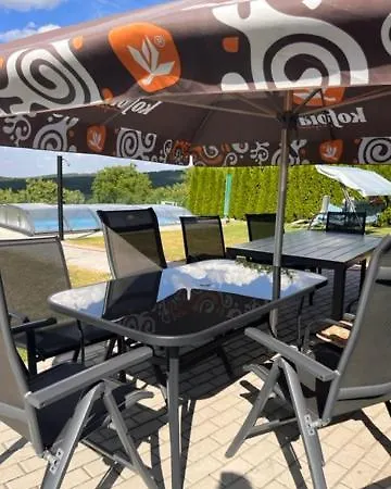 V Brdech S Bazenem, Infra Saunou A Vybavenim Willa *