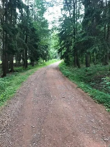 V Brdech S Bazenem, Infra Saunou A Vybavenim Willa Mala Viska